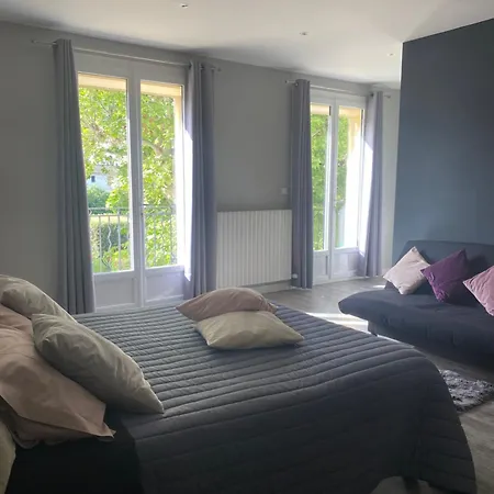 Apartment Location 1 Et Dependance En Supplement Infos Importantes Dans Un Mas Provencal Au Coeur Du Luberon *